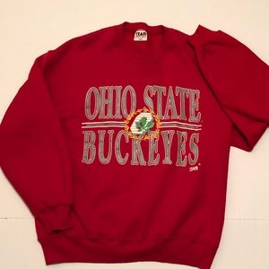 Ohio state comfy sweater !